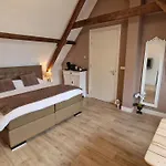 De Droomhoeve 4*