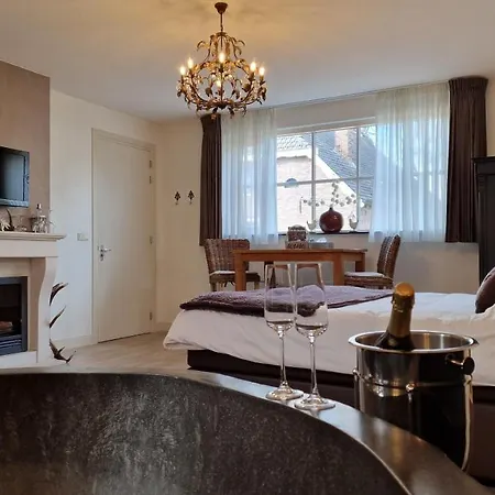 De Droomhoeve فندق مبيت وإفطار 4*
