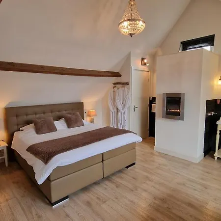 De Droomhoeve 4*