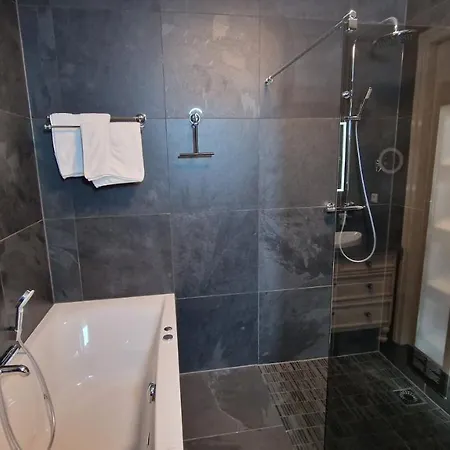 De Droomhoeve 4*