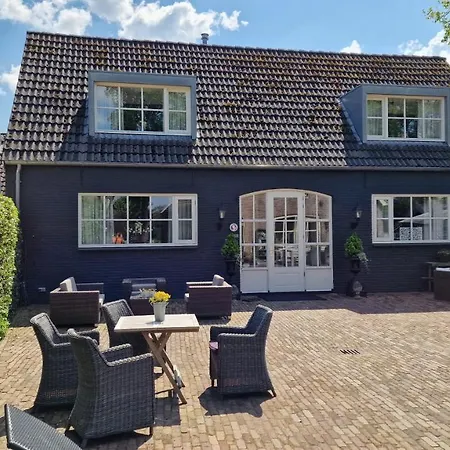 فندق مبيت وإفطار De Droomhoeve 4*