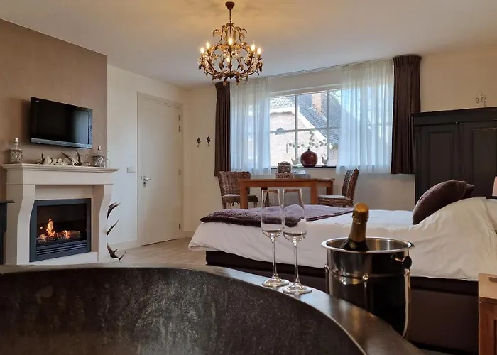 De Droomhoeve Bed & Breakfast 4*