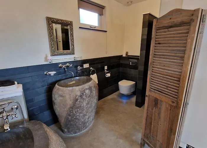 De Droomhoeve Bed & Breakfast 4*